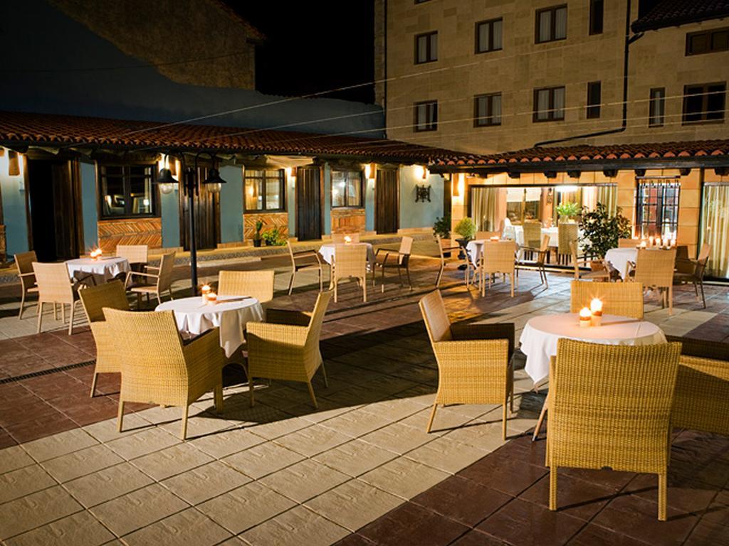 Posada Santa Ana Suances Exterior foto